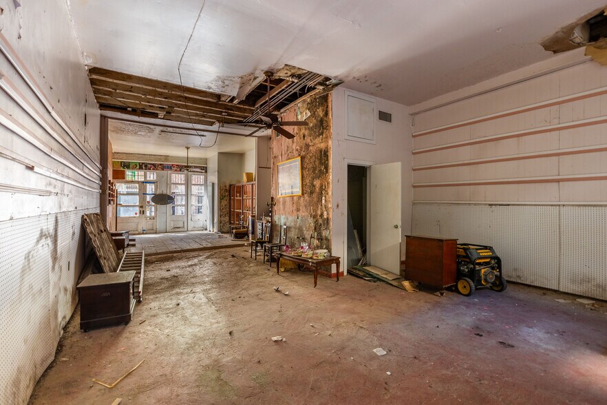 More Photos Of , New Orleans Unknown For Sale