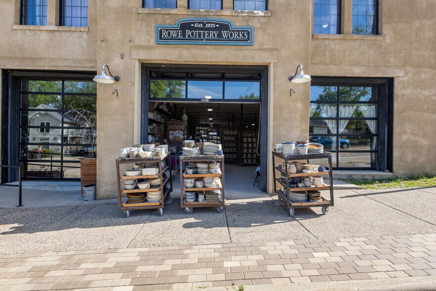 More Photos Of 108-110 E Main St, Cambridge Storefront For Sale