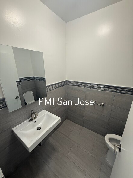 More Photos Of 240 Meridian Ave, San Jose Medical For Lease
