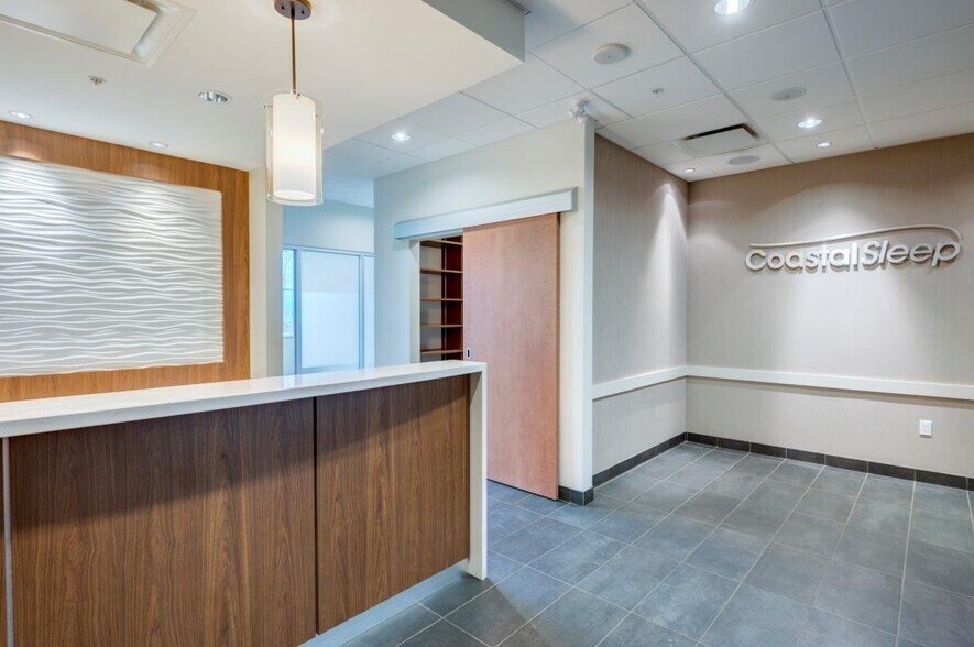 More Photos Of 13737 96 Ave, Surrey Medical For Sale