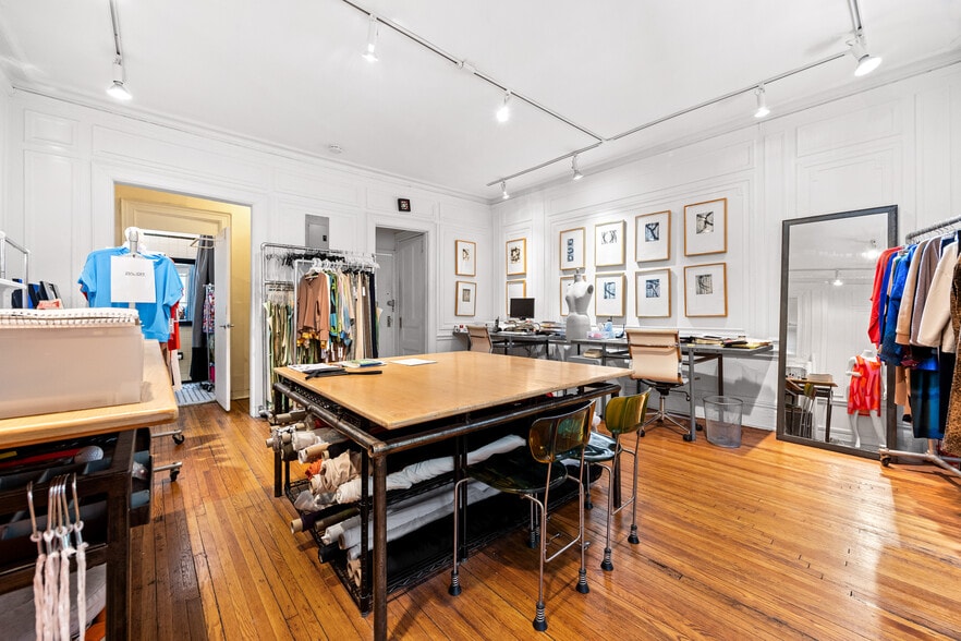 More Photos Of 311 W 78th St, New York Apartments For Sale