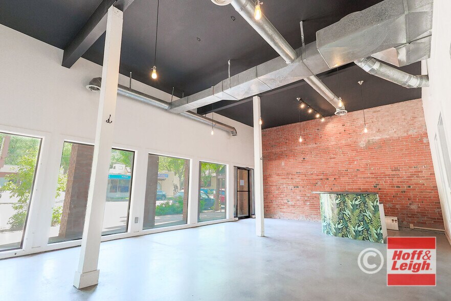 More Photos Of 2627 W Colorado Ave, Colorado Springs General Retail For Sale