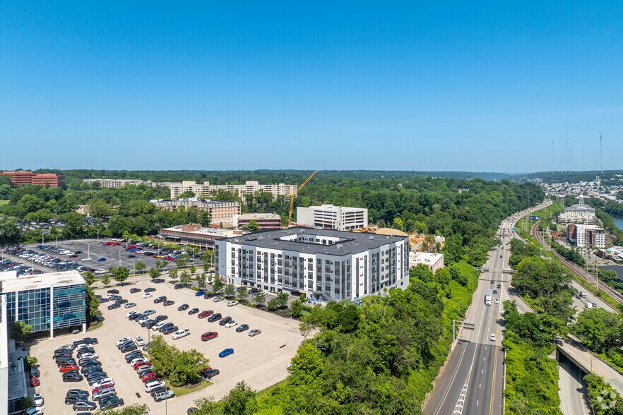 More Photos Of 9 Presidential Blvd, Bala Cynwyd Apartments For Lease