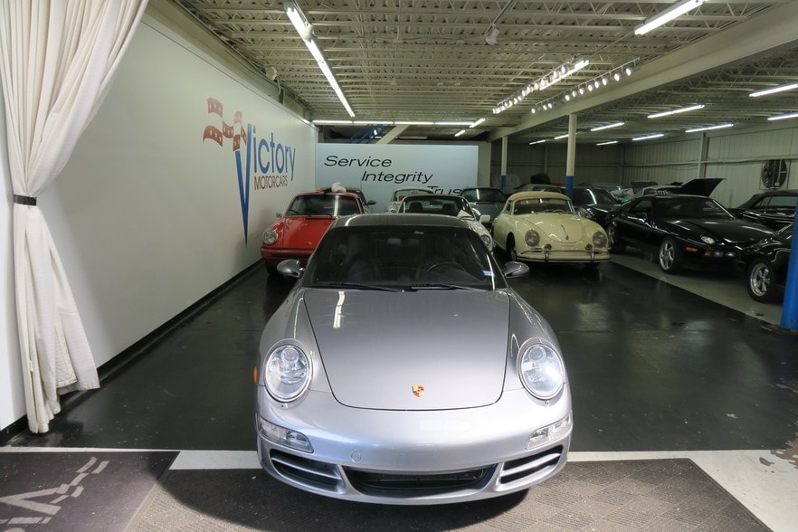 More Photos Of 5829 Beverly Hill St, Houston Warehouse For Lease