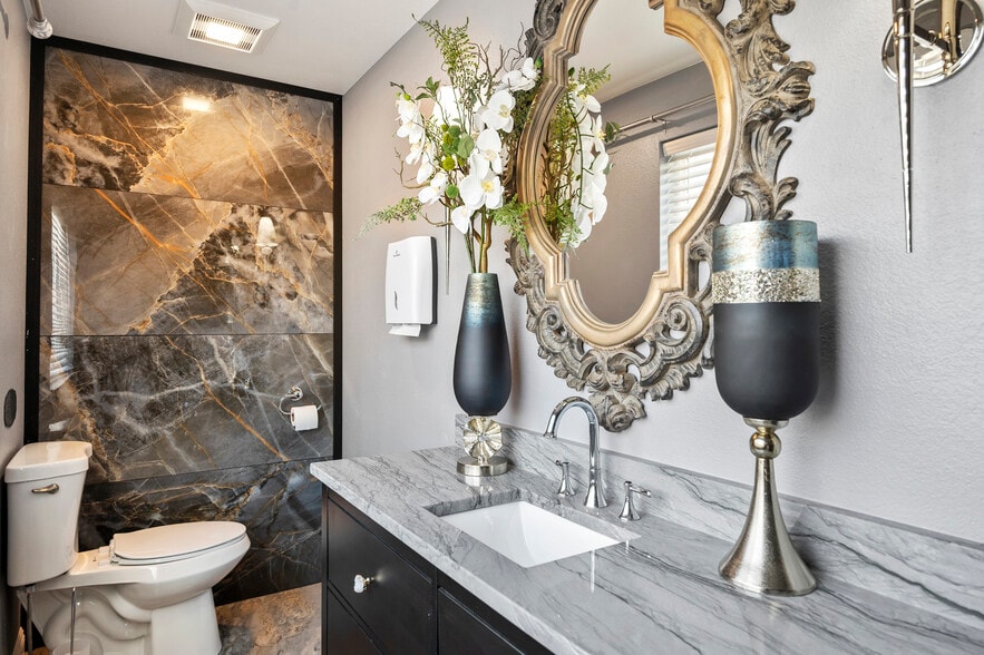 More Photos Of 200 N 23rd St, Boise Office For Sale