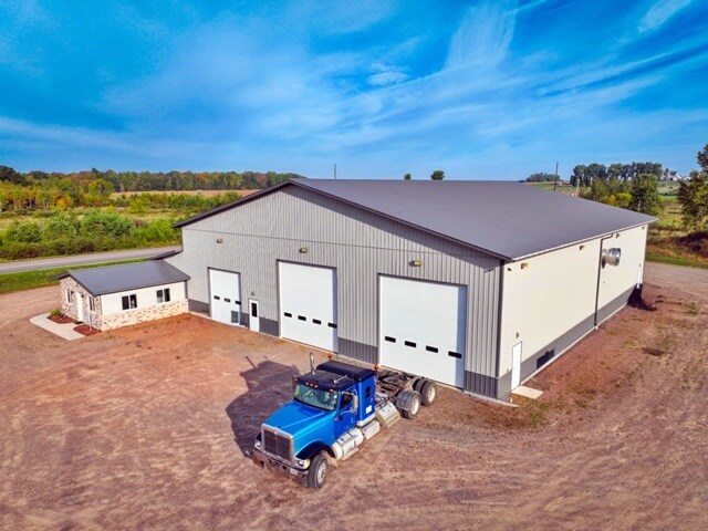 More Photos Of 705 N Main St, Loyal Industrial For Sale