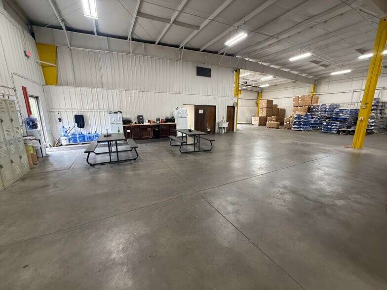 More Photos Of 12463 Cleveland St, Nunica Industrial For Sale
