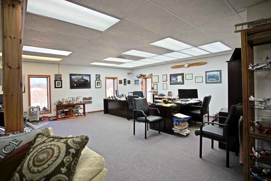 More Photos Of 79 Styles Way, Lagrangeville Light Distribution For Sale