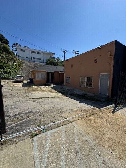 More Photos Of 4634 W Slauson Ave, Los Angeles General Retail For Sale