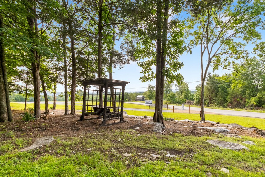 More Photos Of 1049 Oregon Rd, Lascassas Specialty For Sale