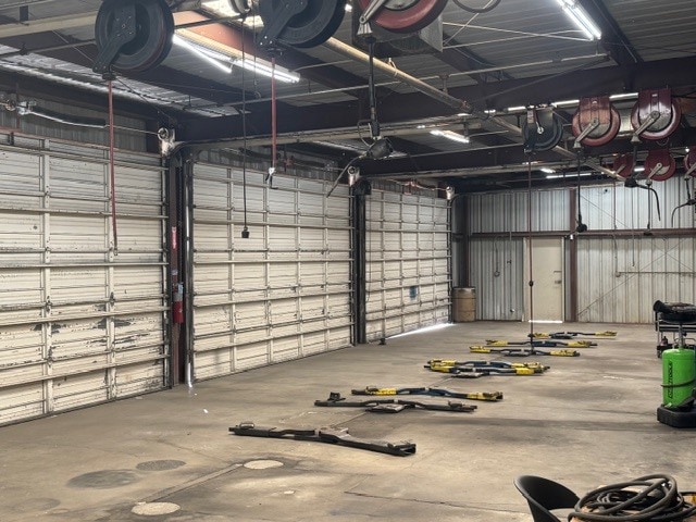 More Photos Of 4608 Rudnick Ct, Bakersfield Auto Dealership For Lease