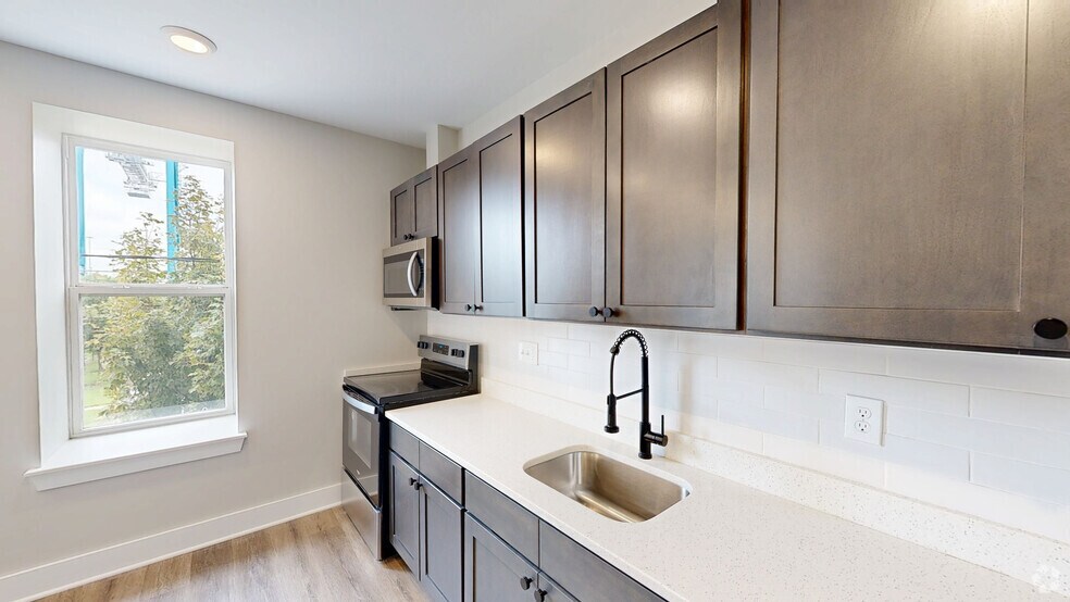 More Photos Of 22 N King St, Gloucester City Storefront Retail Residential For Sale