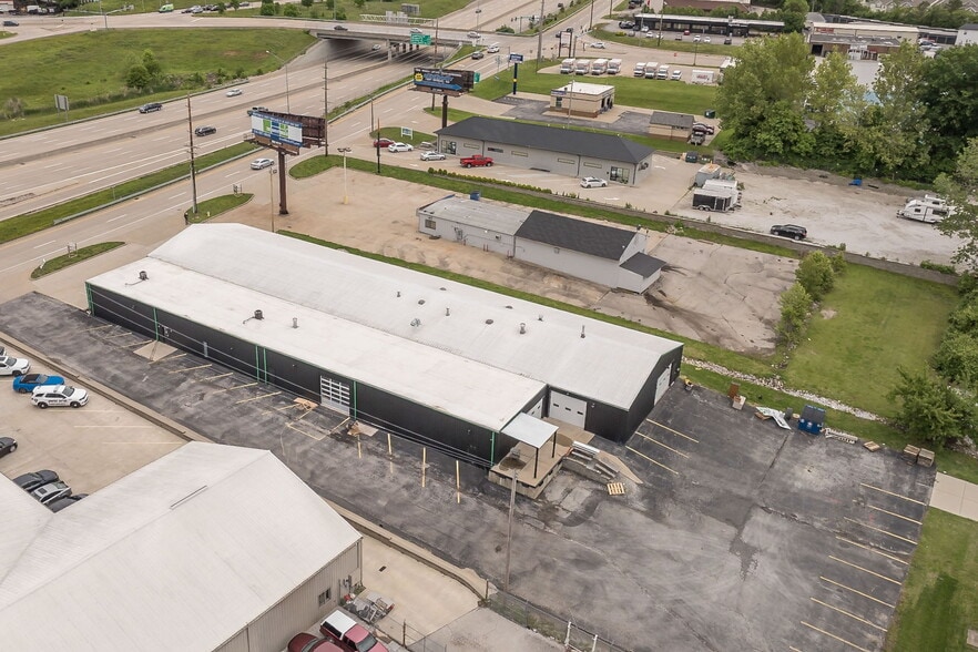 More Photos Of 4516 S St Peters Pky, Saint Charles Auto Dealership For Sale