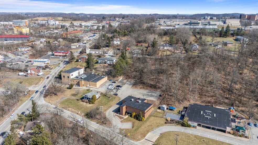 More Photos Of 2640 Pitcairn Rd, Monroeville Medical For Sale