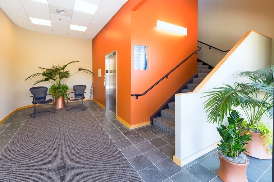 More Photos Of 8226-8304 Bracken Pl SE, Snoqualmie Light Manufacturing For Lease