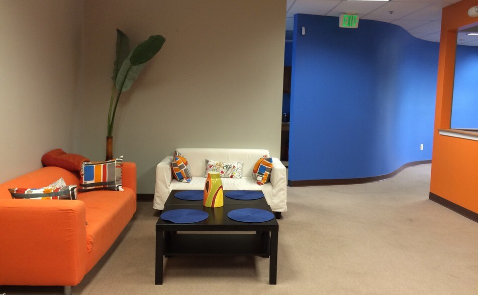 More Photos Of 8701-8739 Mylander Ln, Towson Unknown For Lease