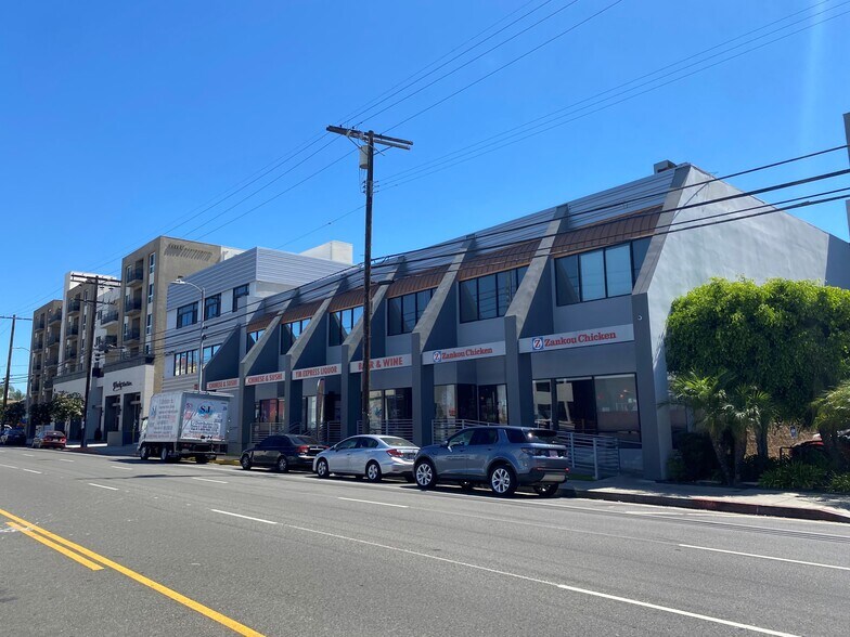 Primary Photo Of 5658 Sepulveda Blvd, Sherman Oaks General Retail For Sale