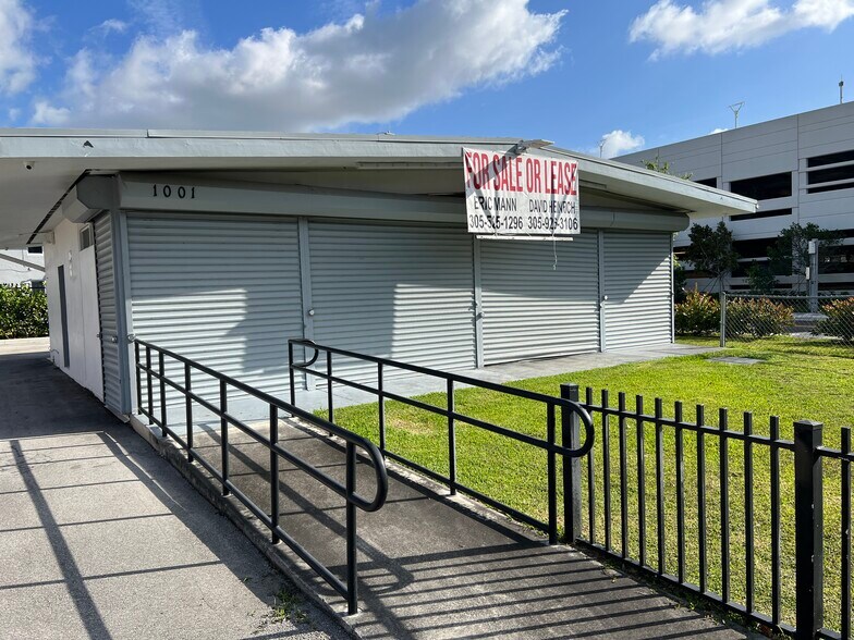 More Photos Of 1001 NW 95th St, Miami Restaurant For Sale