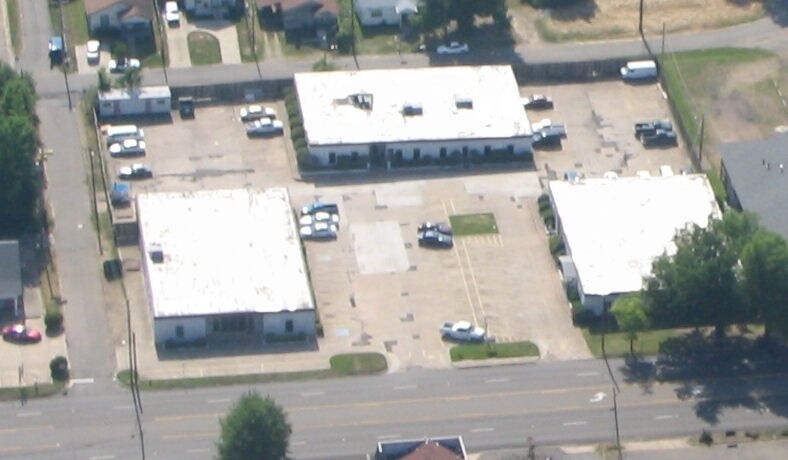More Photos Of 2605 Texas Blvd, Texarkana Office For Lease