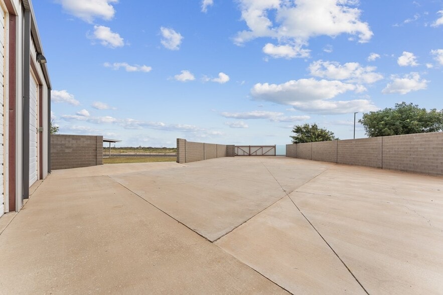 More Photos Of 6505 Faudree rd, Odessa Industrial For Sale