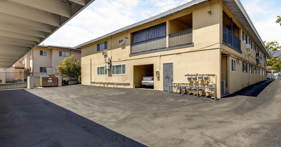 More Photos Of 518 E Washington Blvd, Pasadena Apartments For Sale