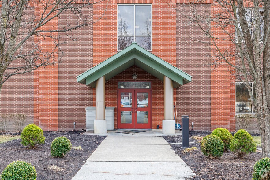 More Photos Of 325 Daniel Zenker Dr, Big Flats Office For Lease