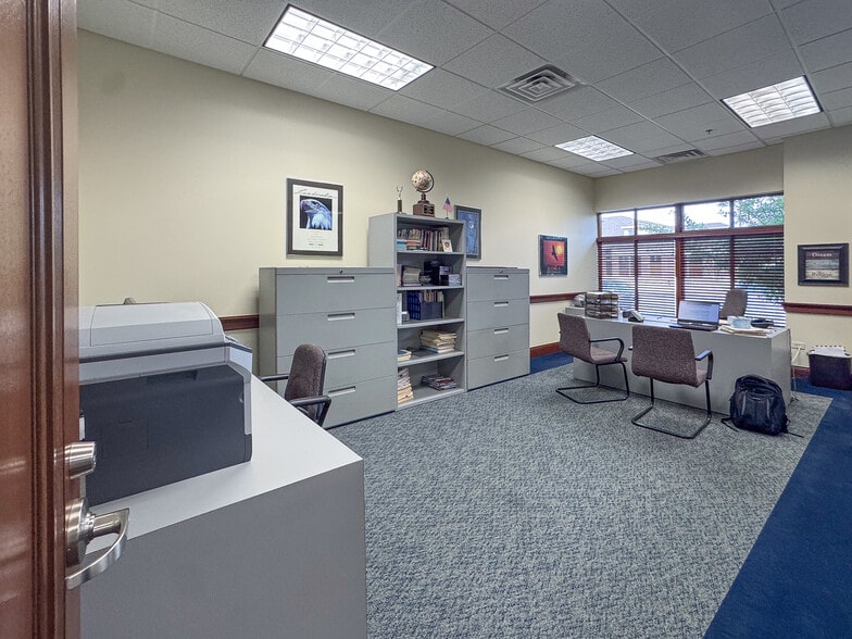 More Photos Of 1776 Legacy Cir, Naperville Medical For Sale