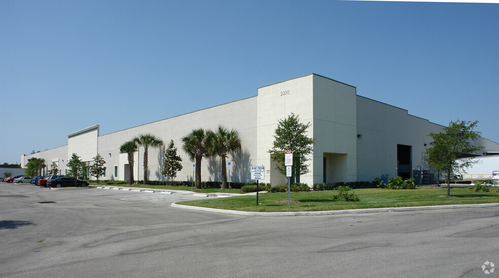More Photos Of 2000 Tall Pines Dr, Largo Manufacturing For Lease