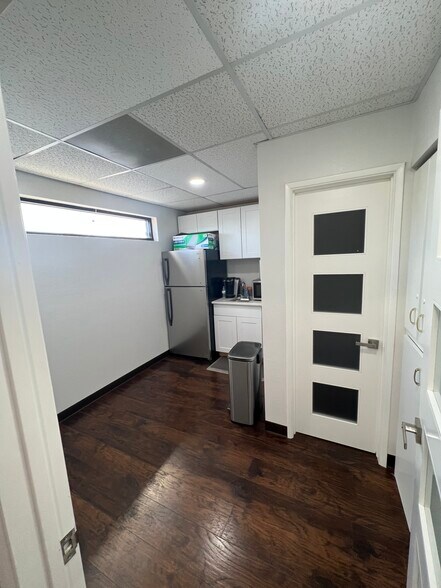 More Photos Of 1625 W Ina Rd, Tucson Medical For Lease
