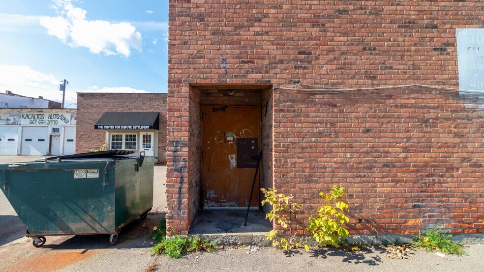 More Photos Of 36 Liberty St, Bath Storefront Retail Office For Sale