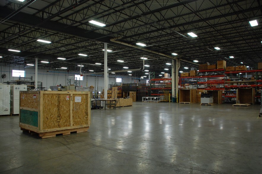 More Photos Of 610 Whitetail Blvd, River Falls Warehouse For Sale