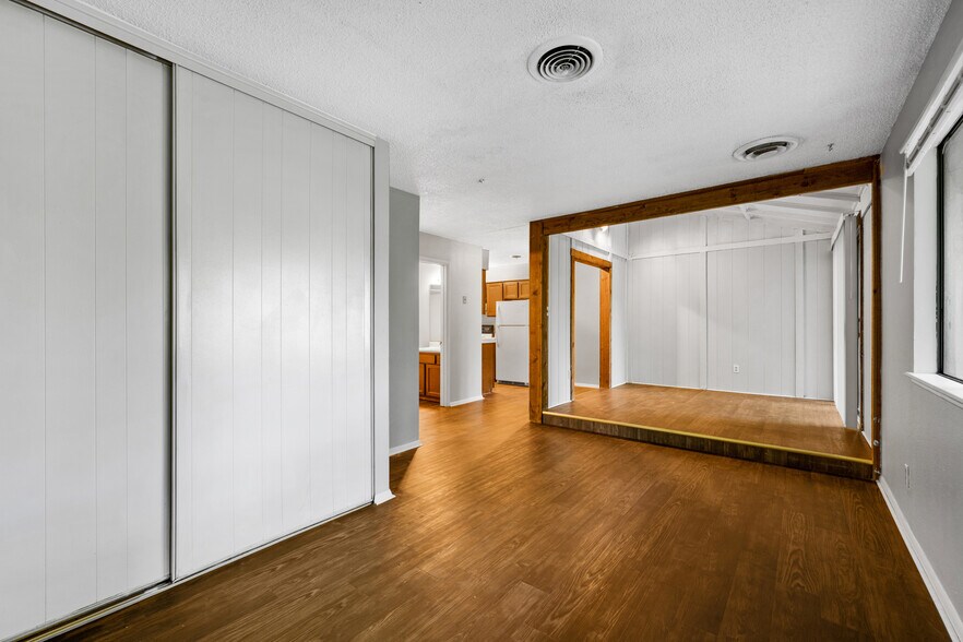 More Photos Of 3000 S 9th St, Chickasha Apartments For Sale