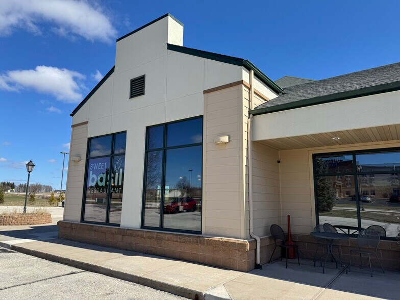 More Photos Of 637-651 Walton Dr, Plymouth Freestanding For Sale