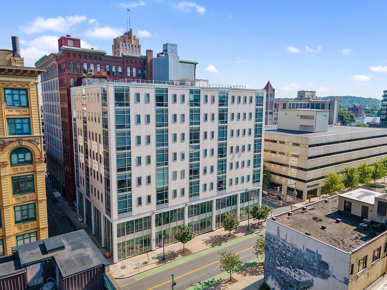 More Photos Of 220 S Warren St, Syracuse Office For Lease