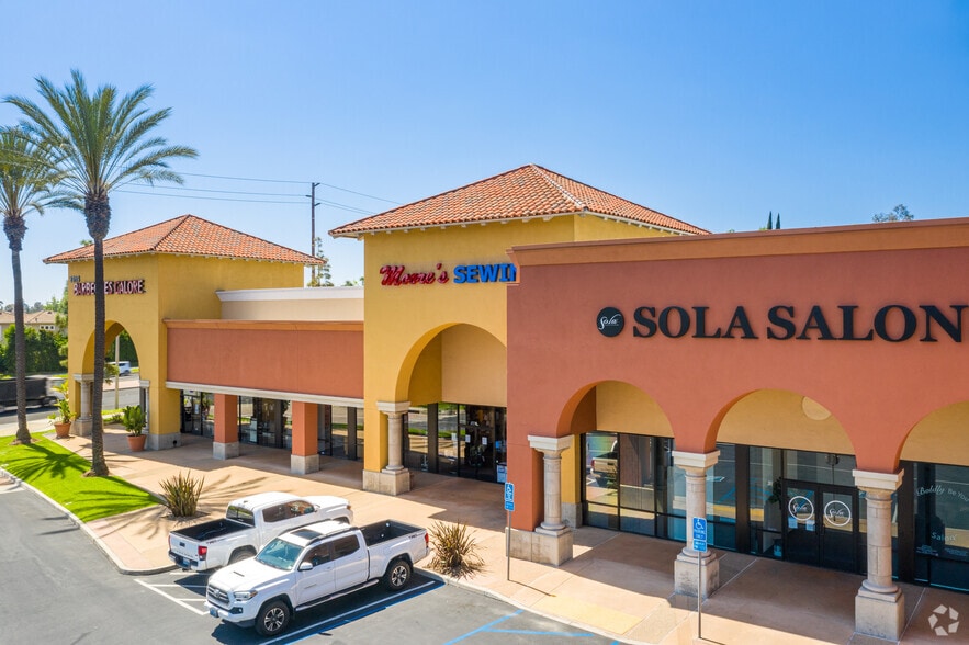 More Photos Of 2315-2595 E Imperial Hwy, Brea Unknown For Lease