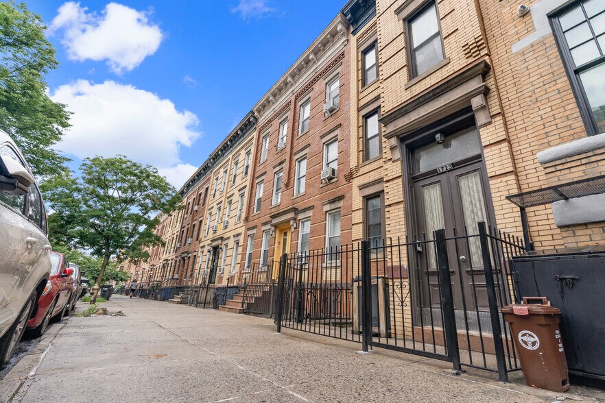 More Photos Of 17-21 Madison St, Ridgewood Apartments For Sale