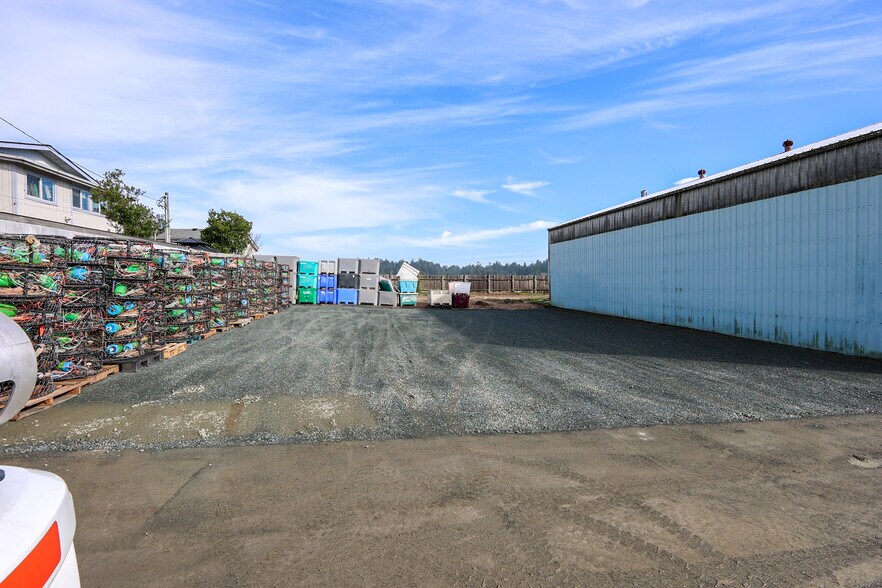 More Photos Of 63355 Charleston Rd, Coos Bay Warehouse For Sale