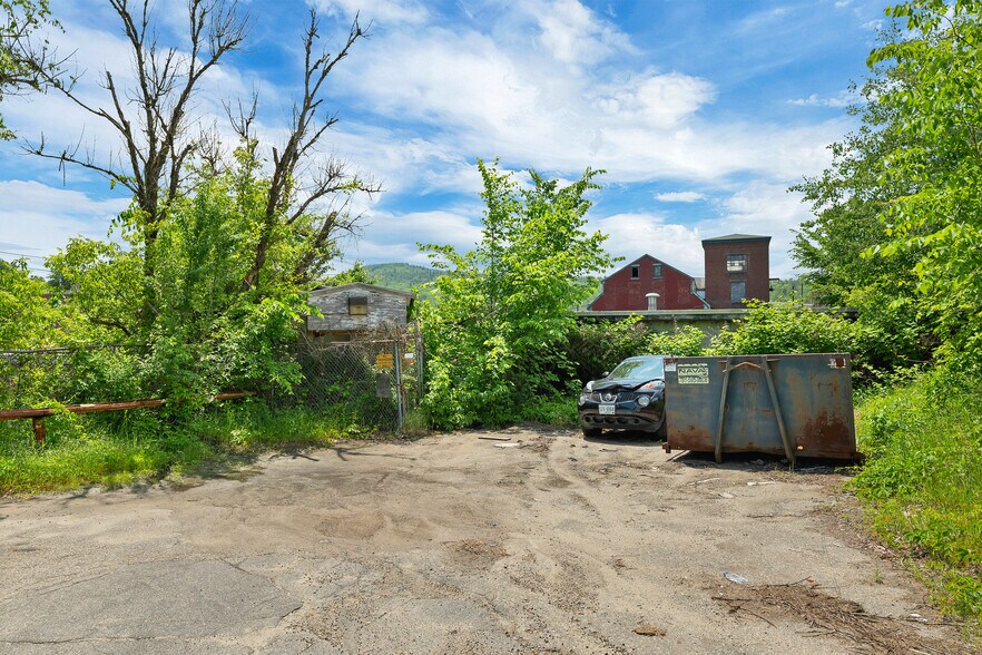 More Photos Of 6 Mill St, Ashland Industrial For Sale