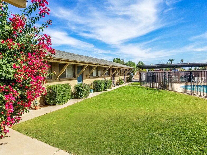 More Photos Of 6235 N 60th Ave, Glendale Apartments For Sale