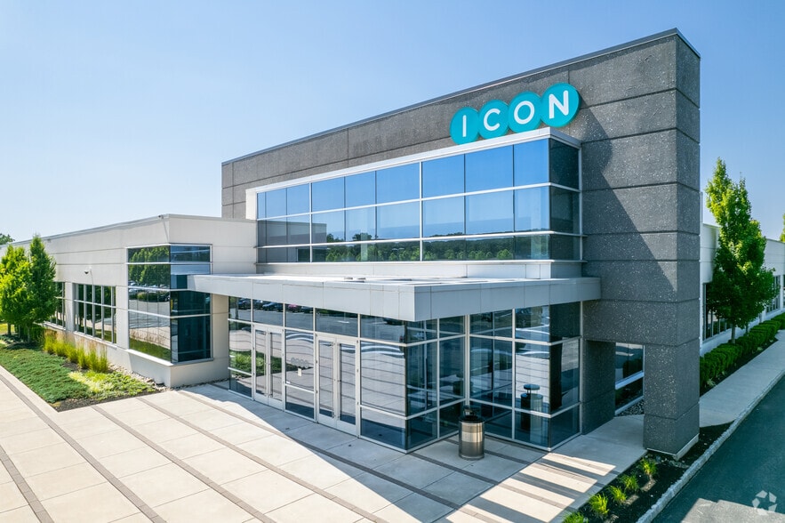 Primary Photo Of 731 Arbor Way, Blue Bell Office For Lease