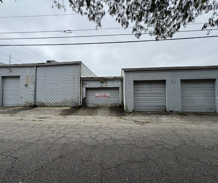 More Photos Of 4767 Rivers Ave, Charleston Warehouse For Lease