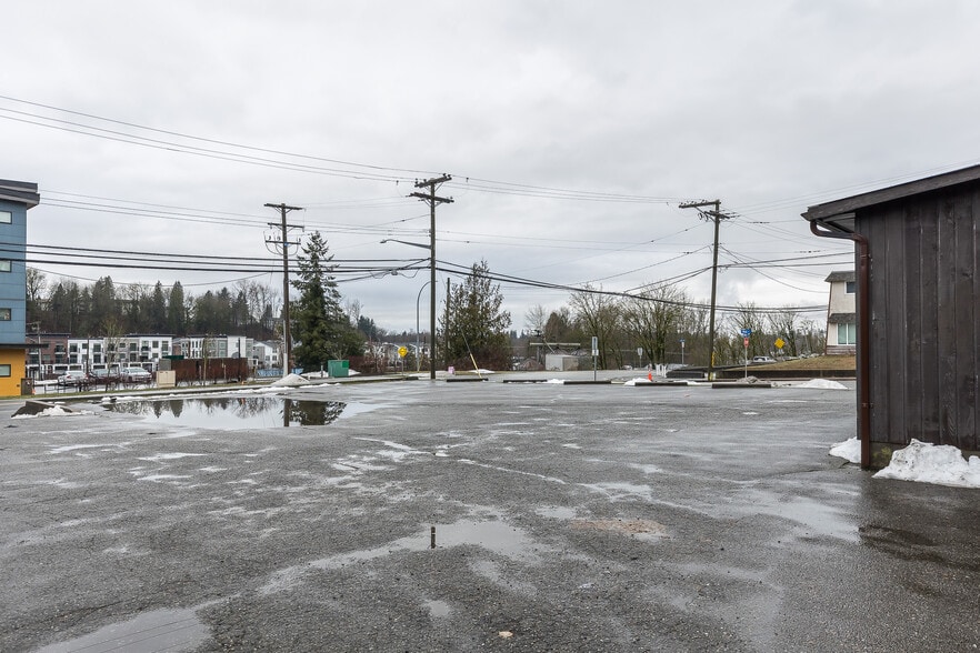 Primary Photo Of 33860 Pine st, Abbotsford Flex For Sale