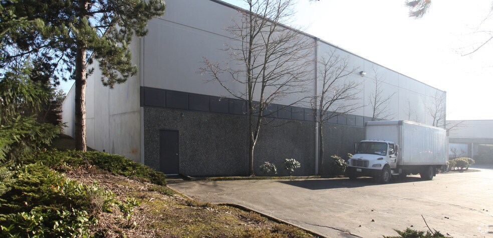 More Photos Of 18608-18628 72nd Ave S, Kent Warehouse For Lease
