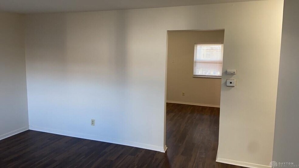 More Photos Of 3214 Illinois Ave, Middletown Apartments For Sale