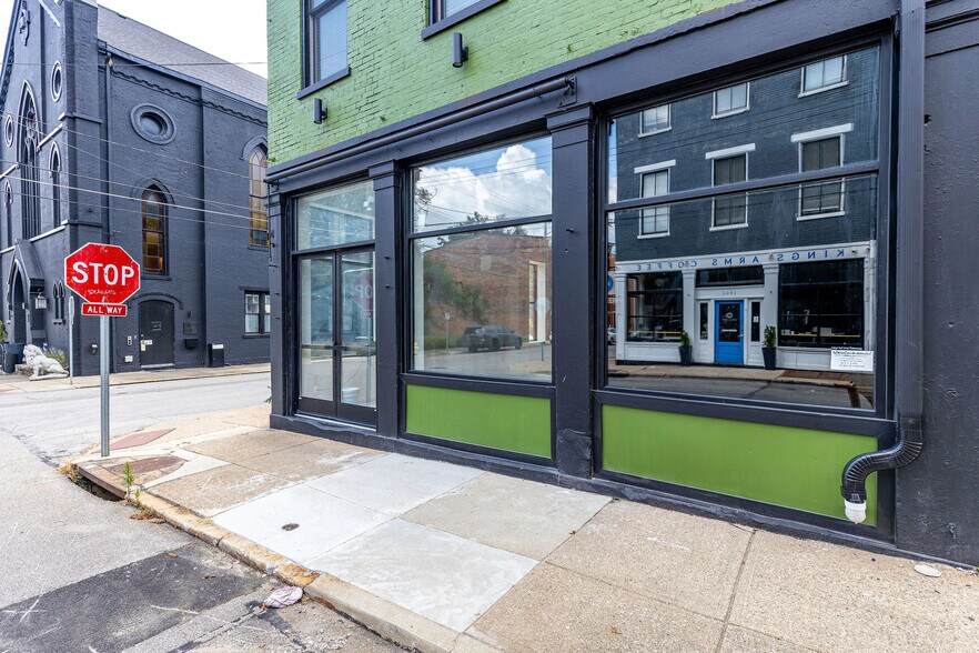 More Photos Of 1901 Baymiller St, Cincinnati Storefront Retail Residential For Lease