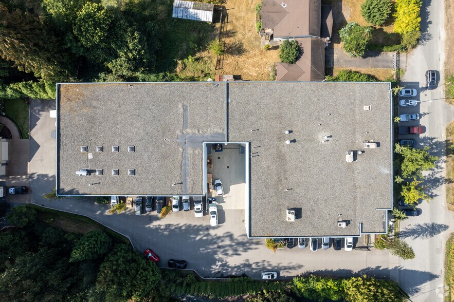 More Photos Of 19652 86 Av, Langley Showroom For Sale