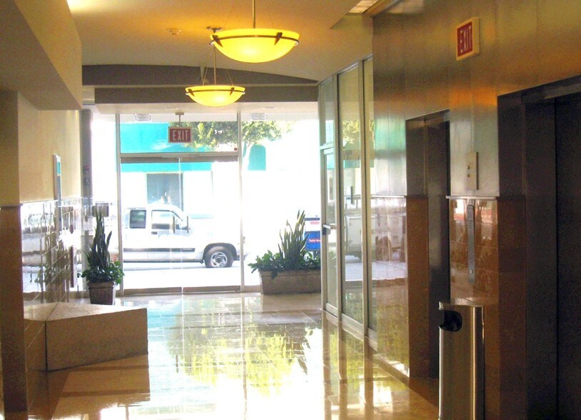 More Photos Of 3808 W Riverside Dr, Burbank Medical For Lease