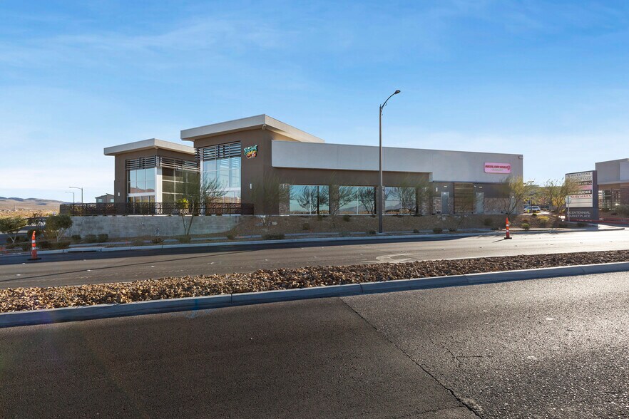 More Photos Of Via Contessa, Las Vegas Unknown For Lease