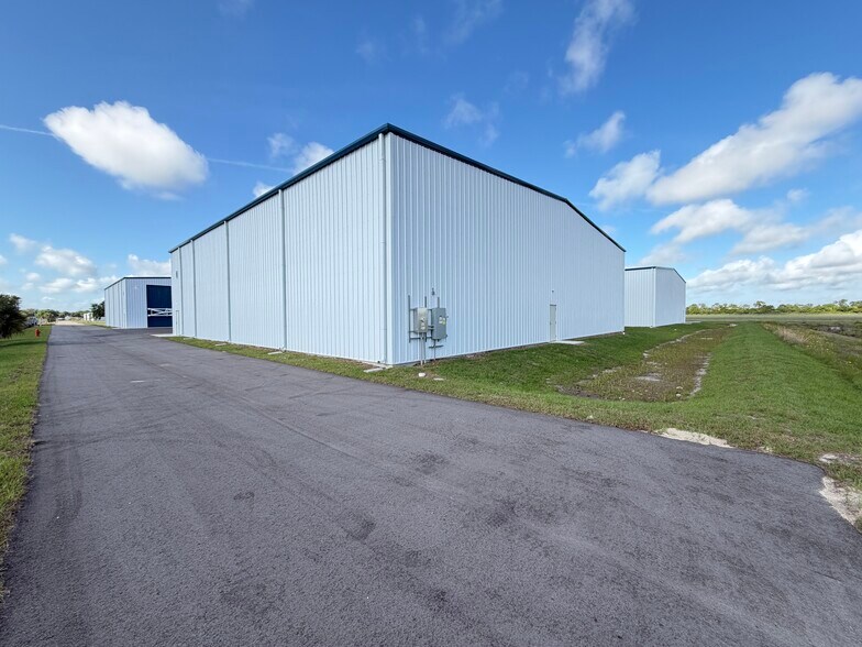 More Photos Of 229 Airpark Blvd, Immokalee Airplane Hangar For Sale