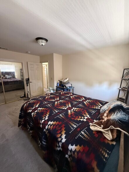 More Photos Of 417 Tiffany Dr, Santa Maria Apartments For Sale